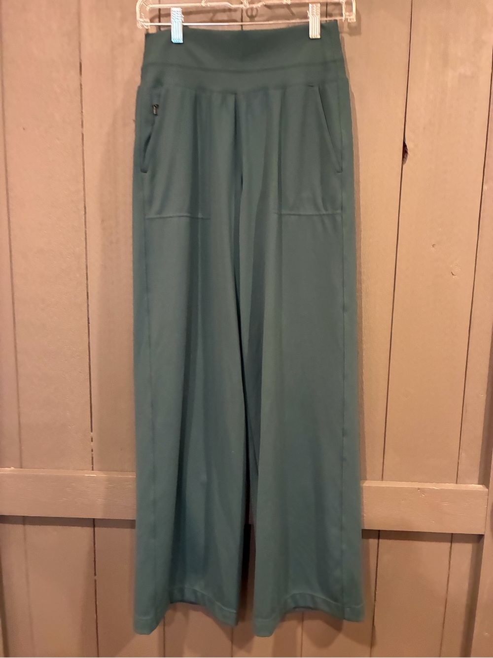 Athleta Venice High Rise Wide Leg Pants Green Stretch Zip Pockets XS